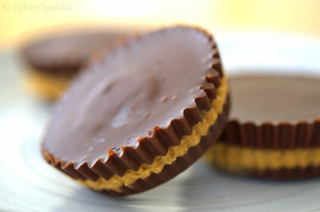 Minute Homemade Peanut Butter Cups: Better Than Reese's